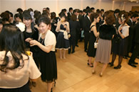 新潟薬科大学薬学部同窓会入会式スナップ5